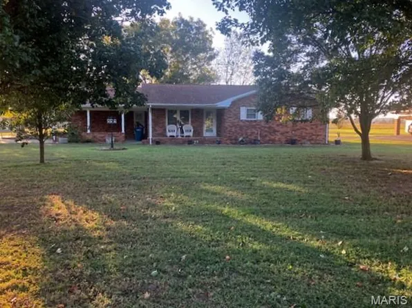 39713 Felix Dr, Malden, MO 63863