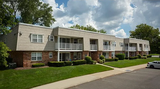 Fairfield Jericho Townhomes — Photo 33