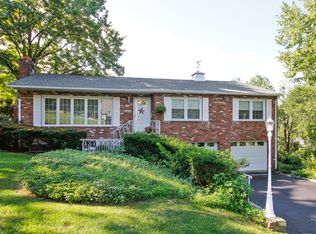 21 Kia Ora Blvd, Mahopac, NY 10541