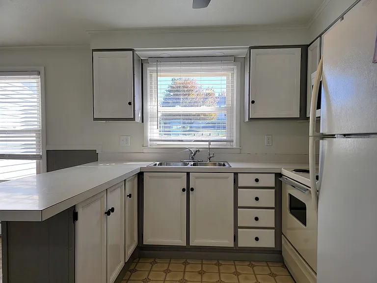 1290 Sheep Hill Rd — Photo 11
