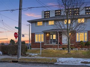 130 Riverdale Dr, Hamilton, ON L8E1K4