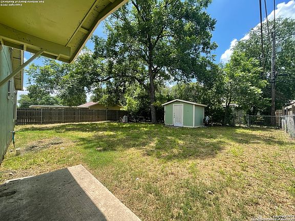 4th image of 3378 W WOODLAWN AVE