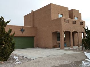 6991 Golden Mesa, Santa Fe, NM 87507