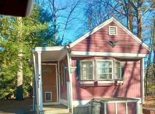 47 Elm St, Northwood, NH 03261