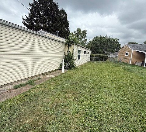 3rd image of 4329 Chandler Dr