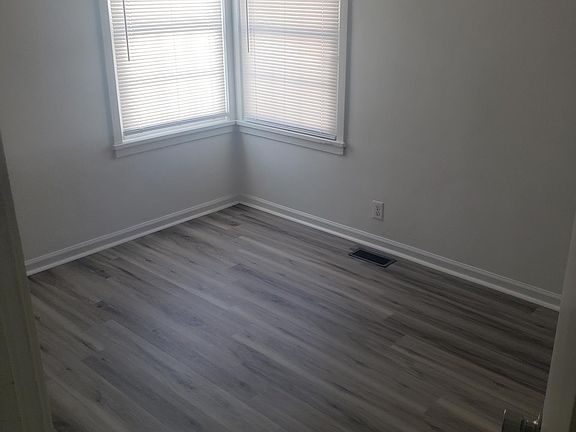 2nd image of 1615 N Janney Ave