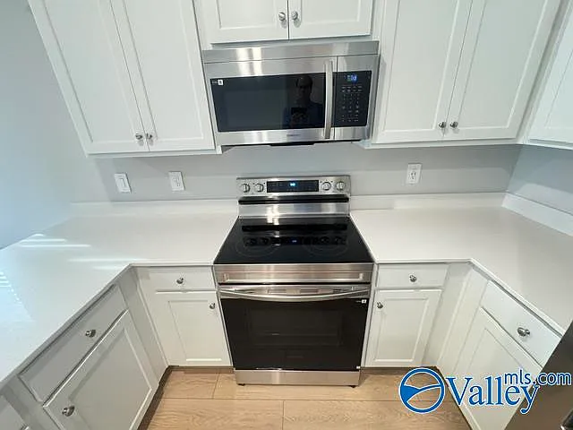 15426 Grayson Cir — Photo 11