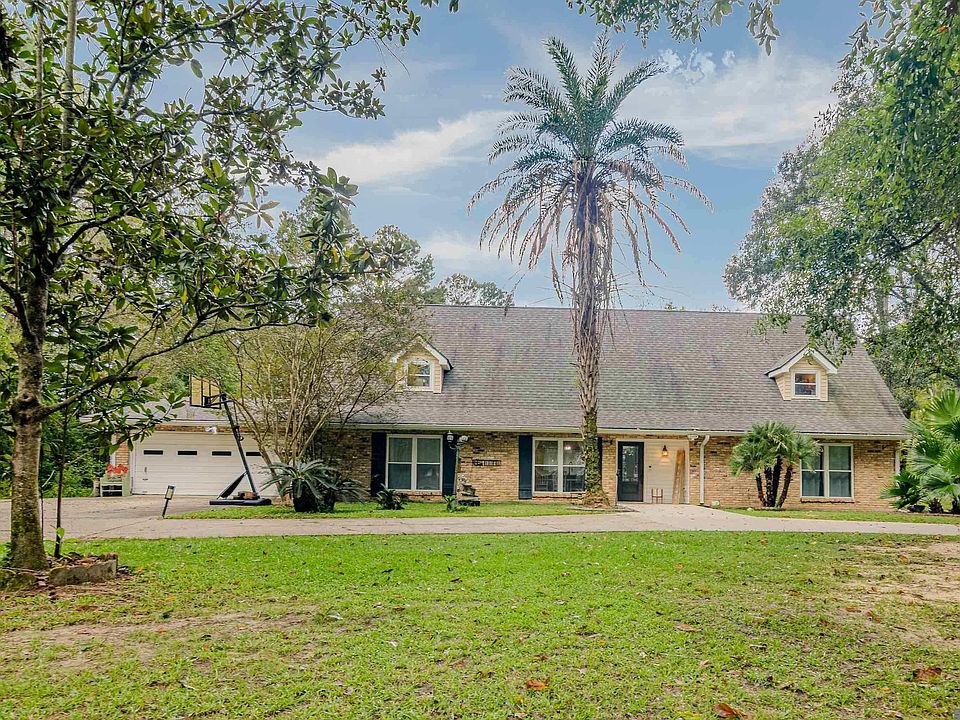 1st image of 11334 Sandra Dr