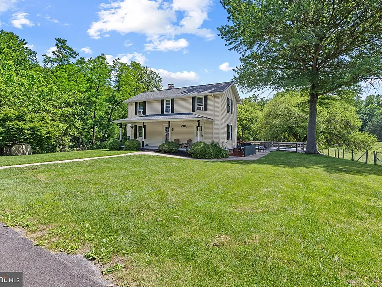 6510 Haviland Mill Rd — Photo 2