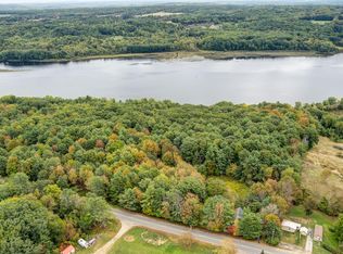 877 River Rd, Richmond, ME 04357