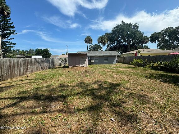 5th image of 10 E Bayshore Dr