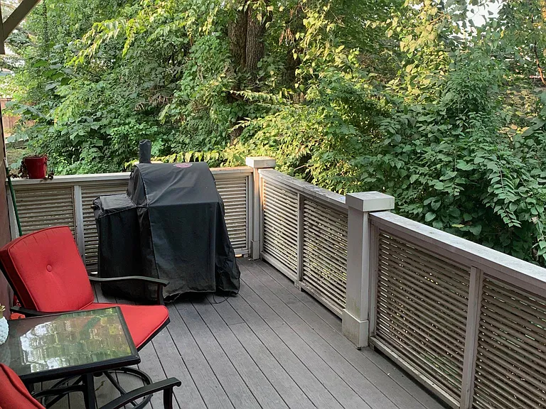 718 Centerpoint Ln — Photo 11