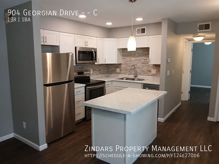 904 Georgian Dr #C — Photo 1
