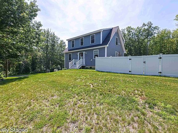 4th image of 5 Laura Drive