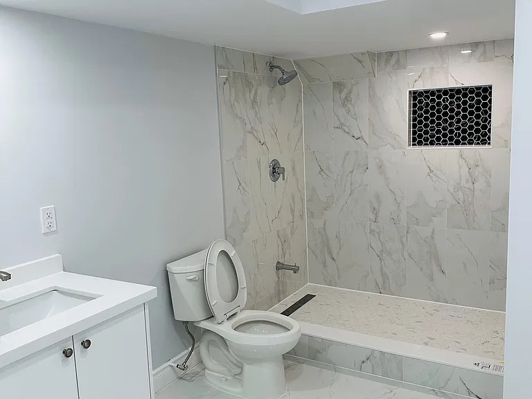 65 Majesty Blvd #BASEMENT — Photo 16