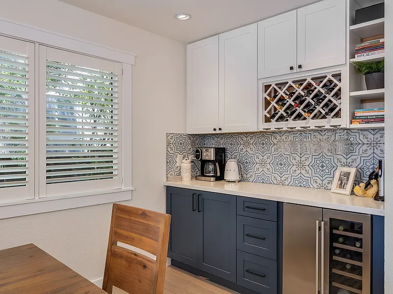 70 Mariani Ct — Photo 13