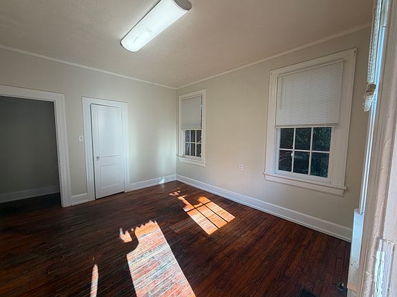 2nd image of 3523 14th Ave #B