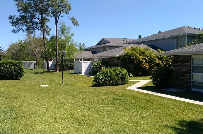 4402 Shadow Crest Pl #D — Photo 4