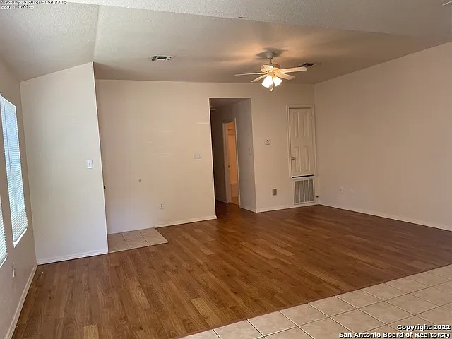 2 bed, 2.0 bath, 982 sqft, $1,225 — Photo 1