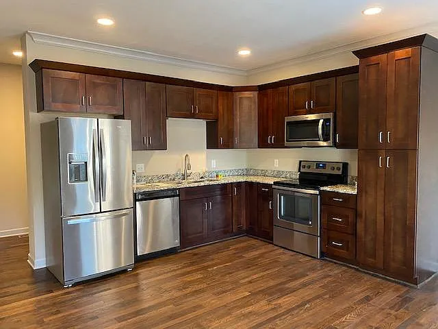 15829 Shawnee Dr — Photo 5