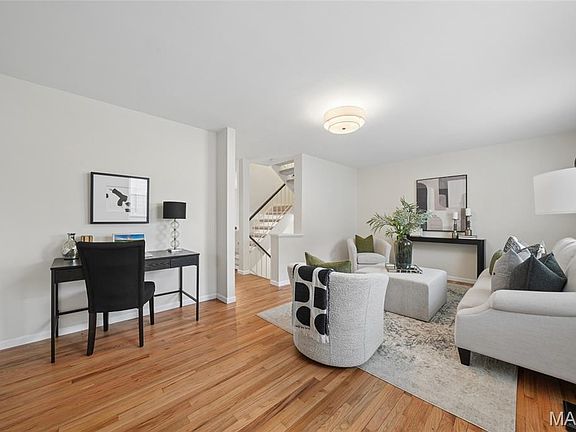 3rd image of 807 Portsdown Rd