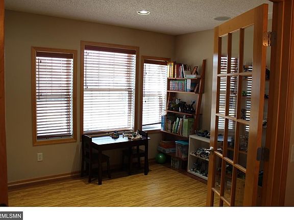 3rd image of 5030 Everest Ln N