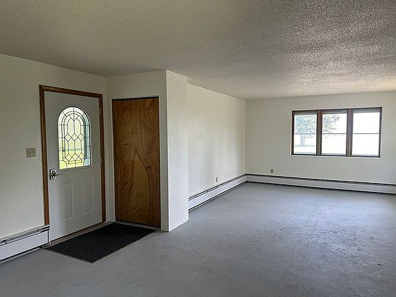 Front Entry/Living Room