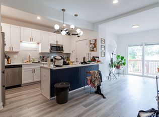 4937 N Saint Louis Ave #2, Chicago, IL 60625