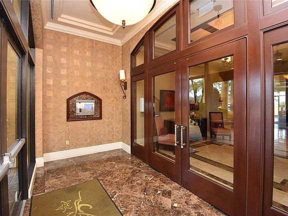 4th image of 19 Avenue De La Mer APT 401