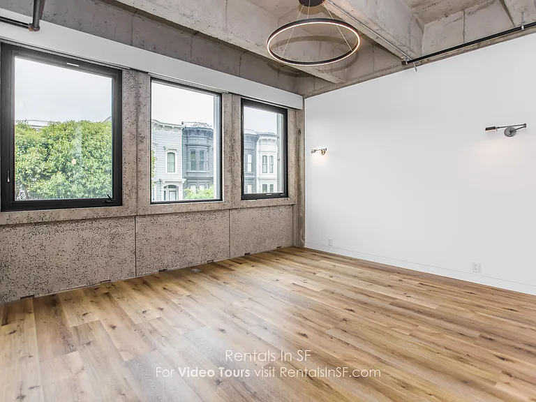 2232 1/2 Webster St — Photo 7