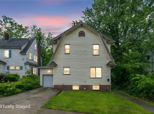 10234 Park Heights Rd, Cleveland, OH 44104