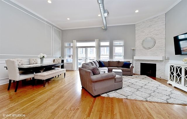1st image of 3025 N Lincoln Ave APT 2