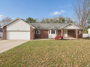 45567 Gable Inn St, Shelby Township, MI 48317