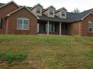 427 Beckley Woods Dr, Elizabethtown, KY 42701