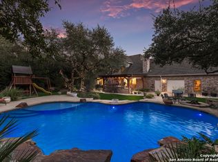 10915 Hunters Way, Helotes, TX 78023
