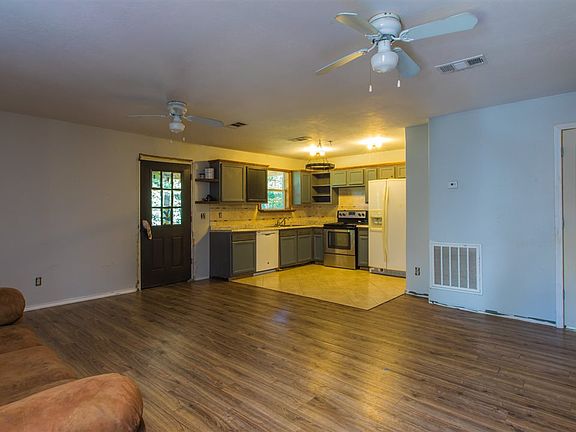 5th image of 126 Dusky Ln