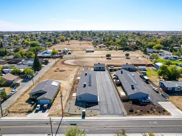 1852 11th Ave, Olivehurst, CA 95961