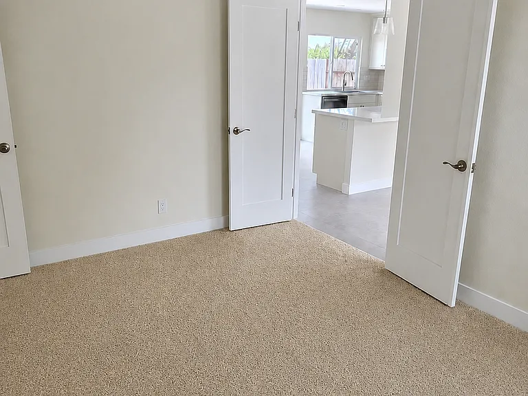 1736 Caliban Dr — Photo 10