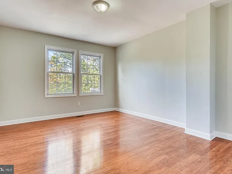 3610 Greenmount Ave — Photo 16