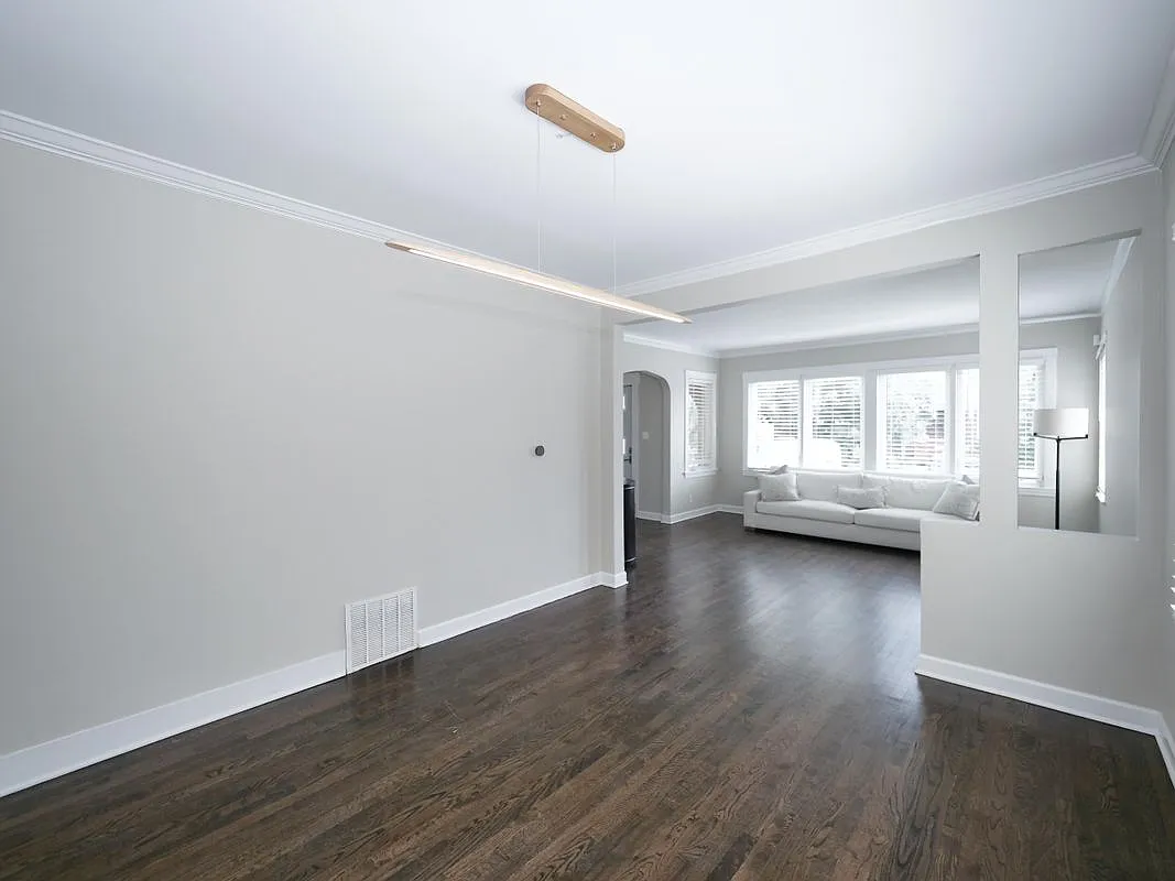 5 bed, 3.0 bath, 3100 sqft, $4,995 — Photo 4