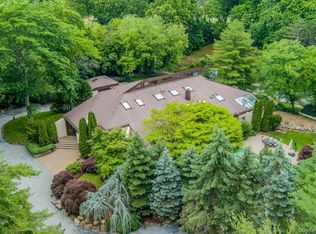 41 Murray Hill Road, Scarsdale, NY 10583