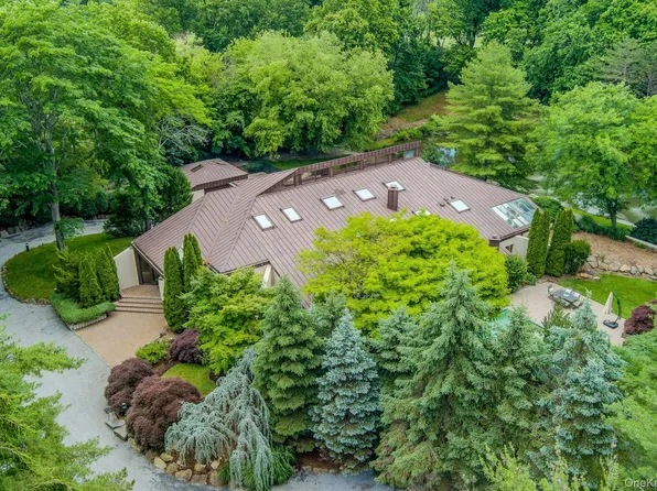 41 Murray Hill Road, Scarsdale, NY 10583