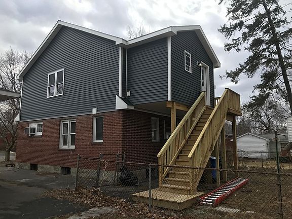 4th image of 96 Daytona Ave