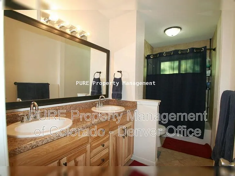 2255 S Clermont St — Photo 12