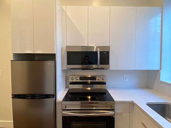 5th image of 1547 Fulton St APT 1A