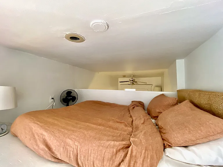 103 W 70th St #3C — Photo 9