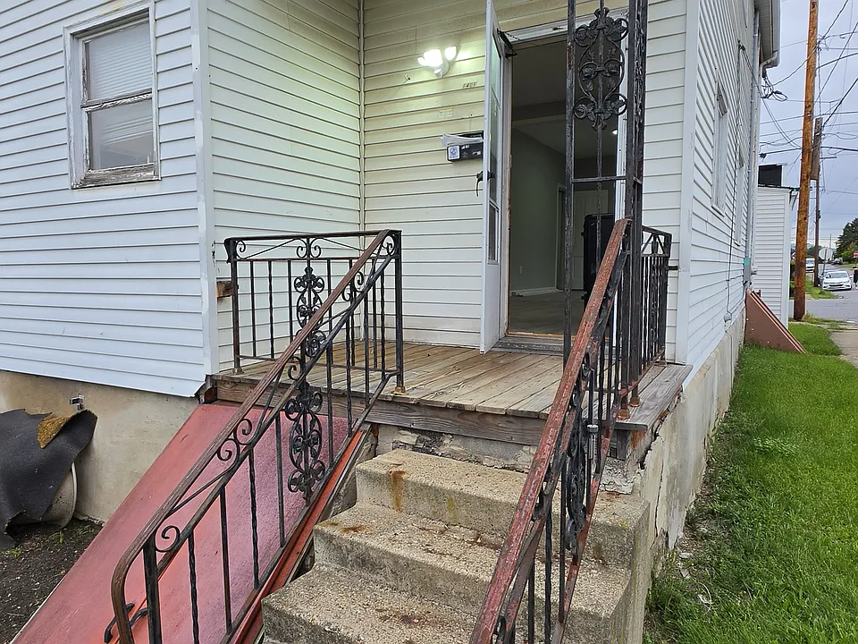 1403 Saint Ann St #1401