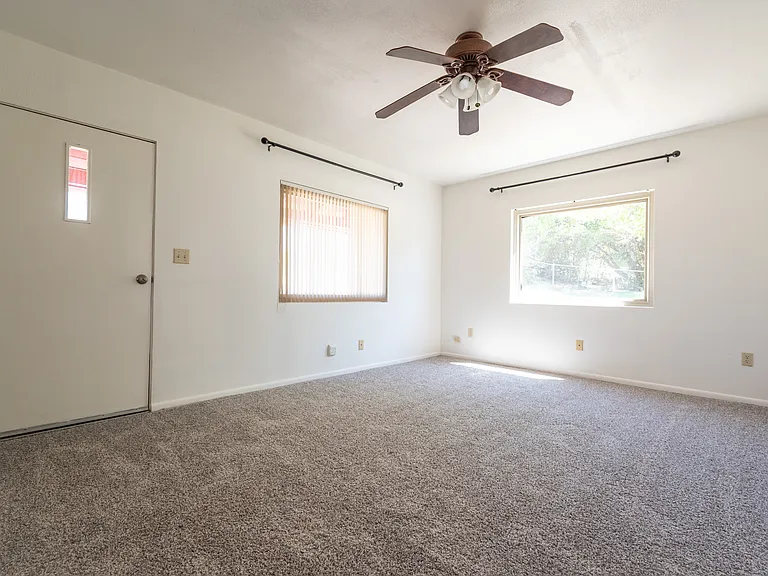 1560 N John Adams St — Photo 15