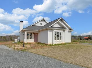 10 Brawner Dr, Toccoa, GA 30577