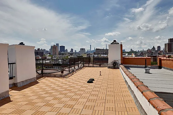 Rented by Skyward | media 19